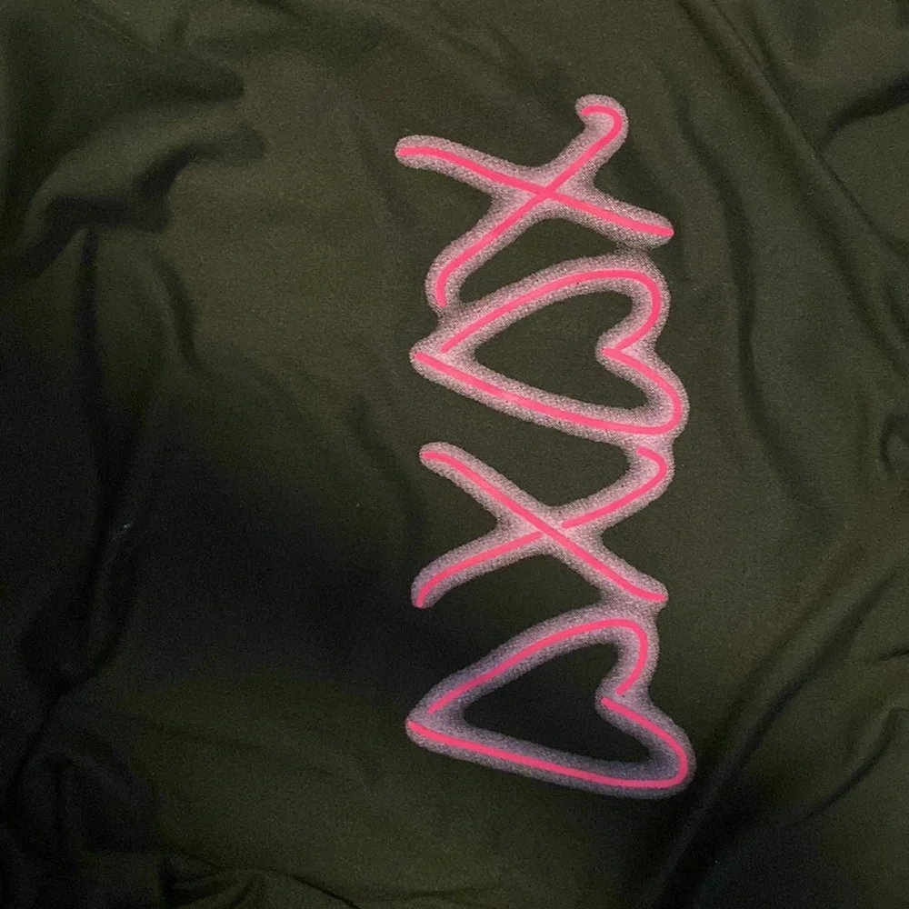 Xoxo T-shirt - Picture 3 of 3